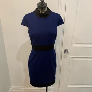 Neiman Marcus mock neck work dress size Small